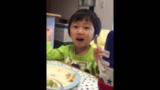 兄 3歳半 右利き？左利き？