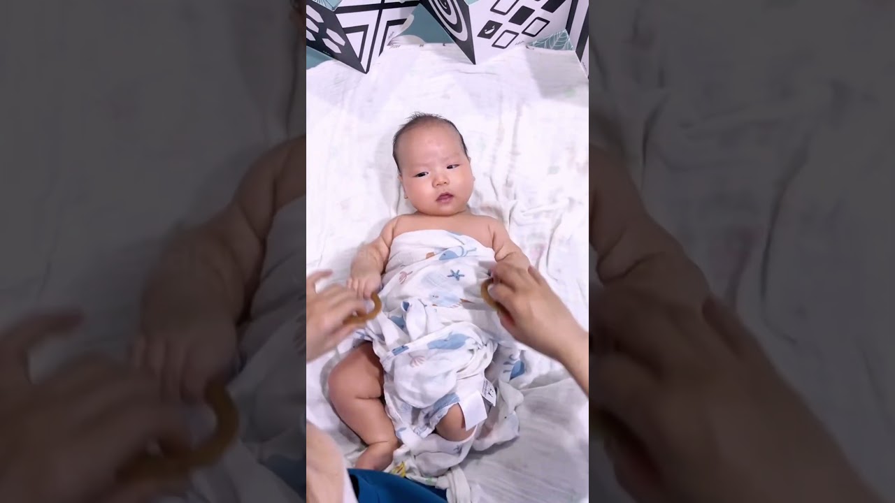 Baby health exercise 💪 Happy babies Kidz View 💕