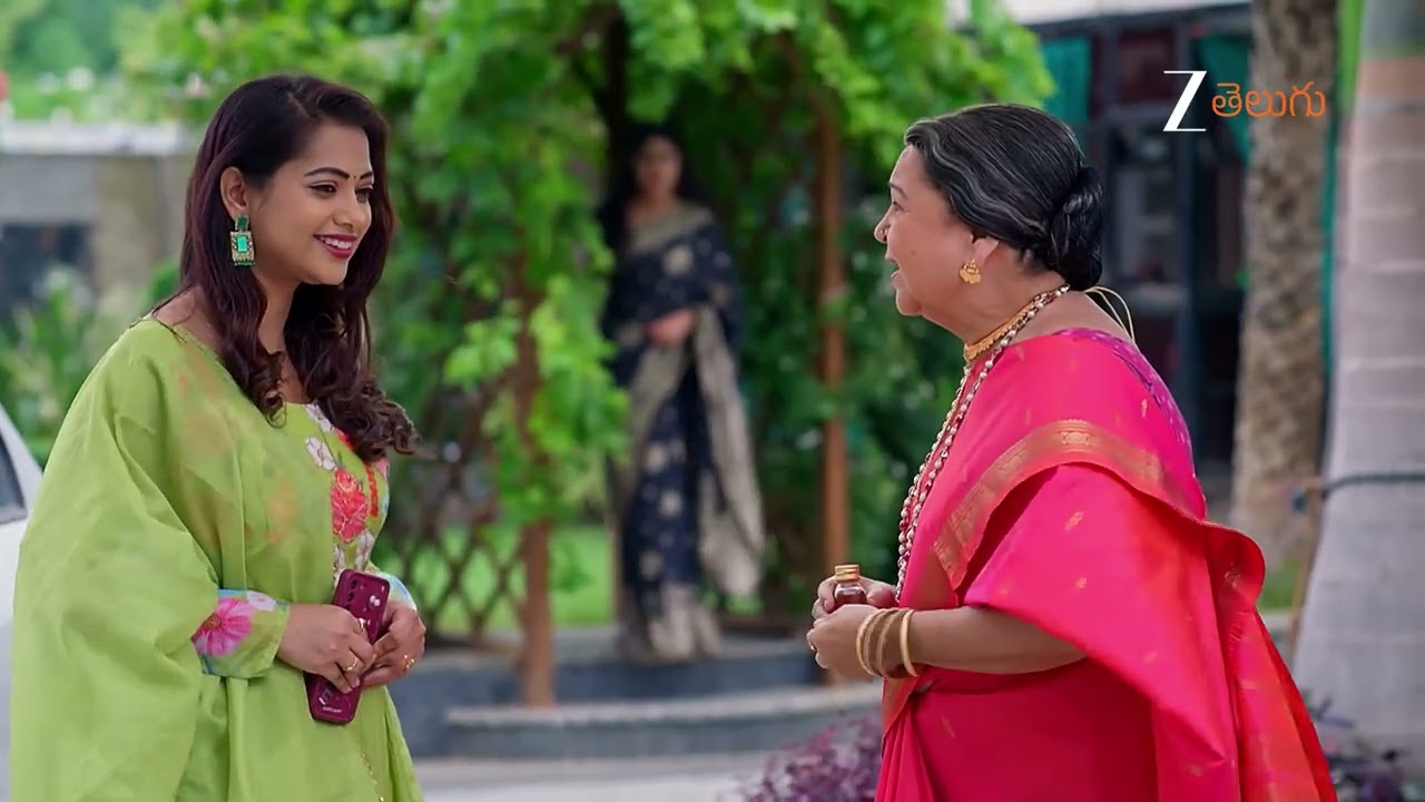 Jagadhatri Telugu | Ep - 580 | Webisode | Jul 17 2025 | Zee Telugu