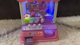 Overview of the Electronic Arcade Claw Machine screenshot 5