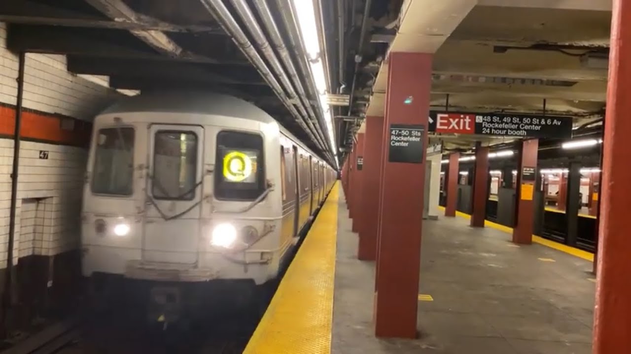 Q Express R46 R46/R68/R160 D,Q Express And F Local Trains At 47th-50th Streets ...