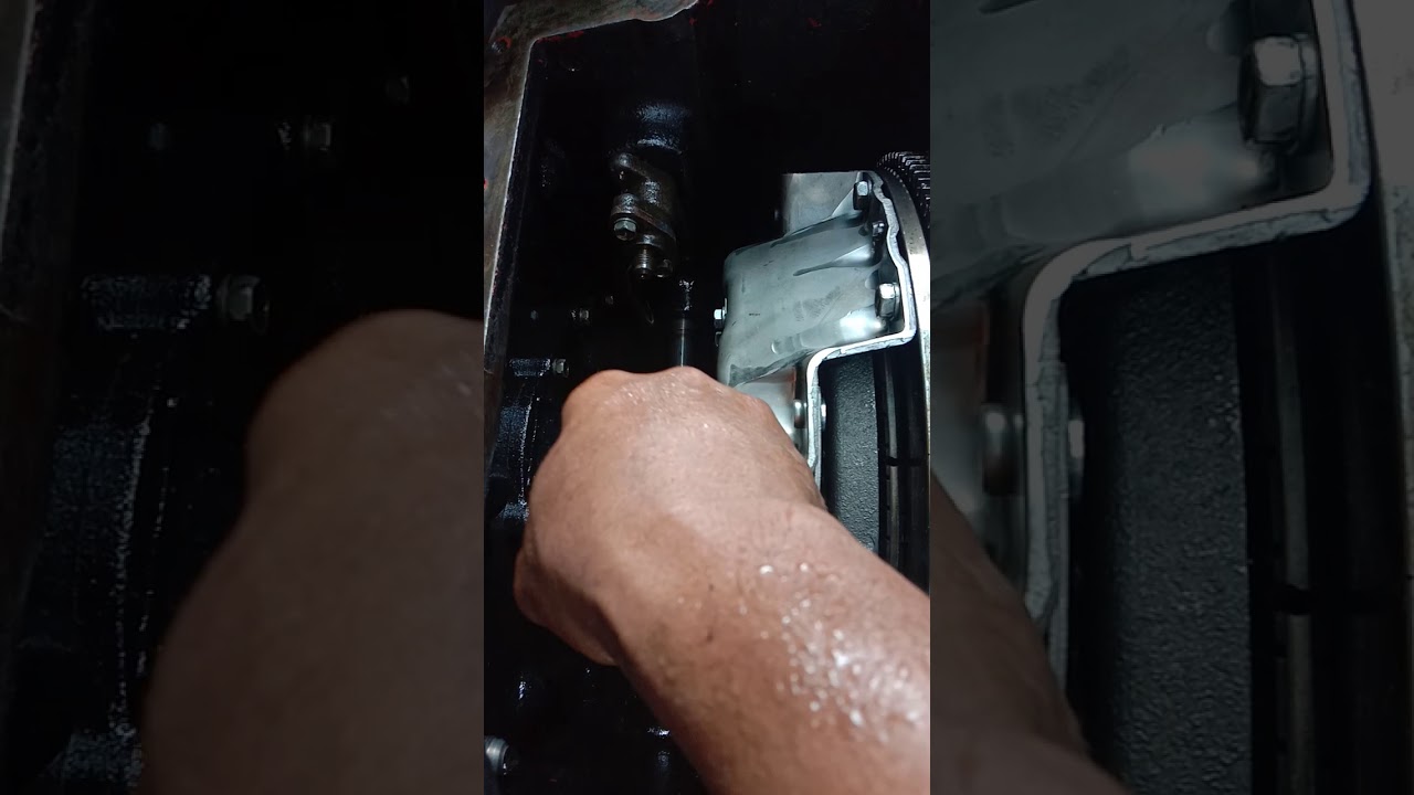 วิธีการถอดเปลี่ยนแผ่นครัทช์รถโฟร์คลิฟท์