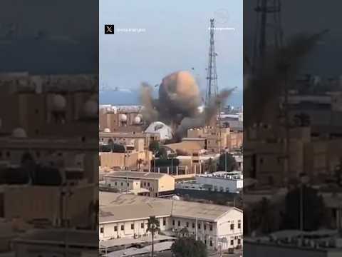 Video U.S. Naval Base Targeted: Iranian Shahed Drone Slams Radar in Bahrain