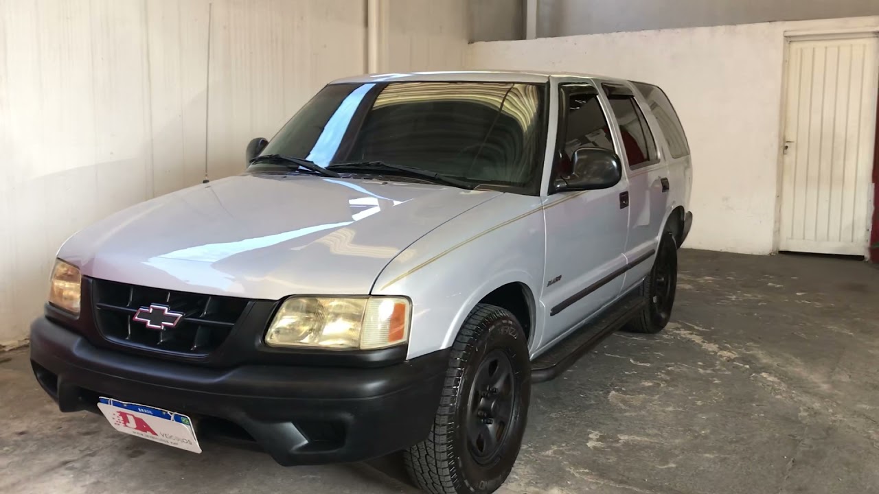 Blazer DLX 2.2 1999/00 uma das versões básicas do SUV da Chevrolet