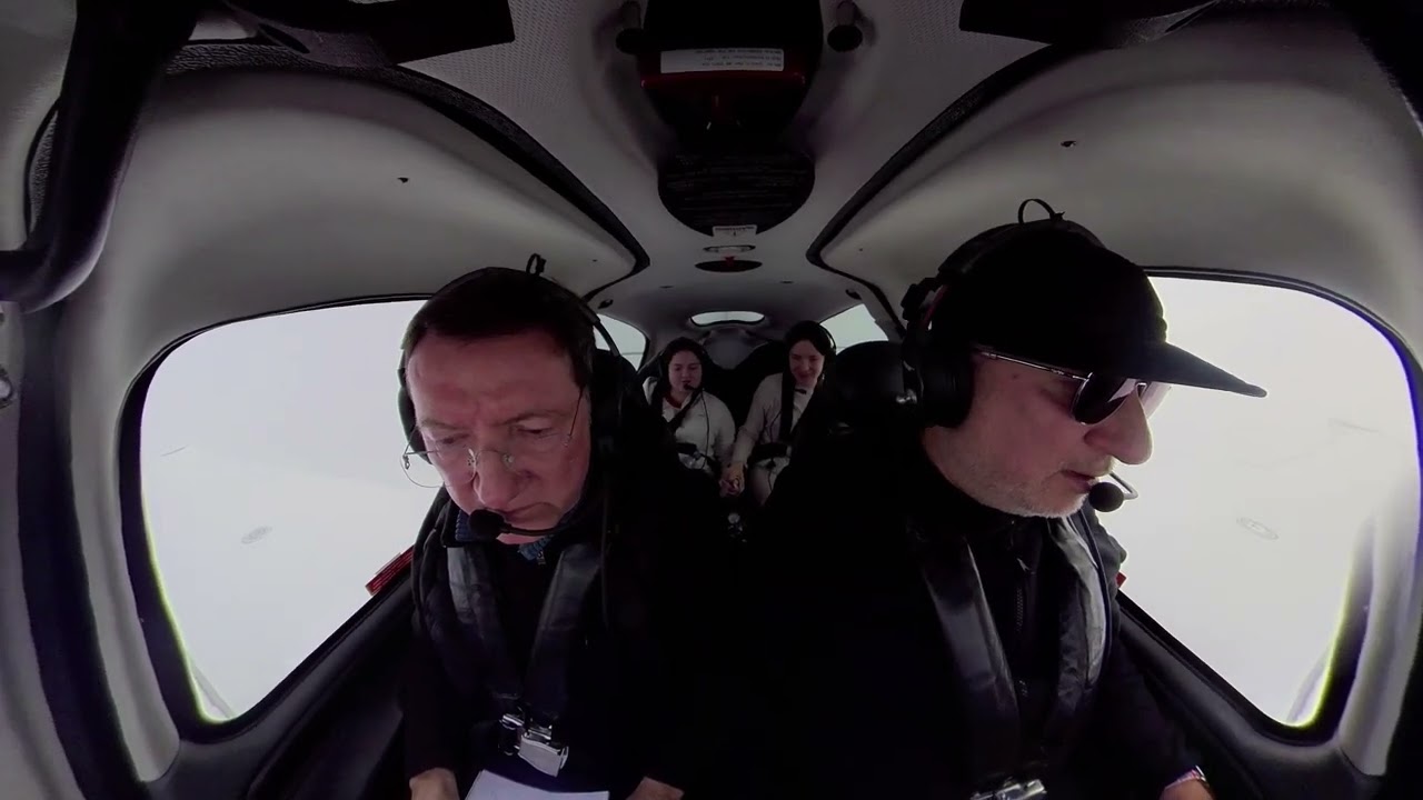 IFR Approach in IMC Berlin Schoenhagen (EDAZ) with Cirrus SR22-G2