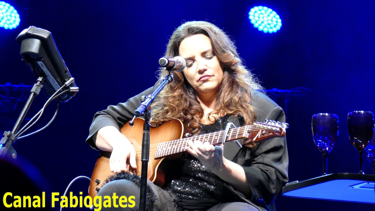 Ana Carolina - O Que É Que Há? (Tom Brasil/SP - 27/11/16) 4K