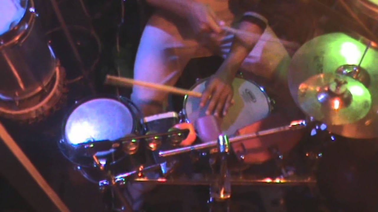 Samba, Percuteria por : Marquinho da Luz.