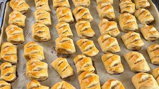 Easy Homemade Sausage Rolls  / Sausage Roll Recipes