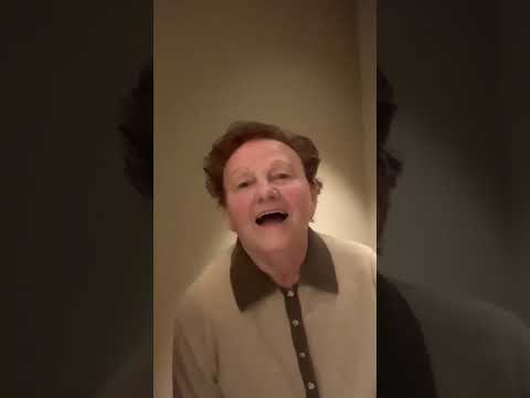 Pucci con la MAMMA che vuol andare da Cannava..[Video vecchio]
