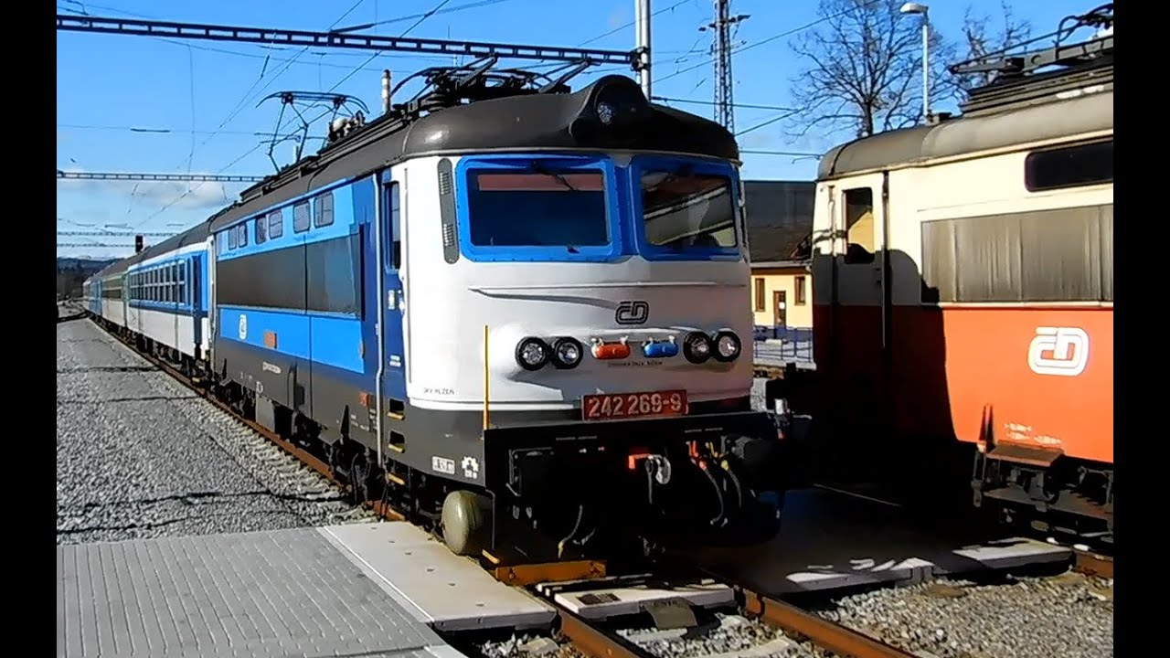 Jedenáctá hodina ve větrných Strakonicích