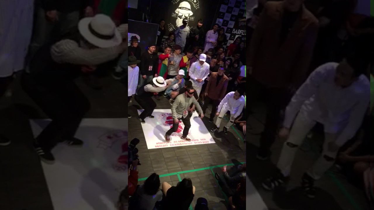 ROBOTRONICHARMONIX (MR. ROBOT & poppinQ)