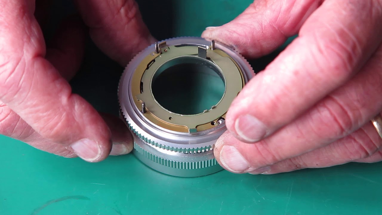 Retina-Tele-Xenar 135mm f4 lens service part 03 - YouTube