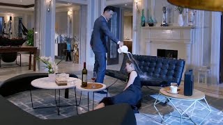 The girl's family was ruined, and the boss poured water on her head to force her to cheer up!