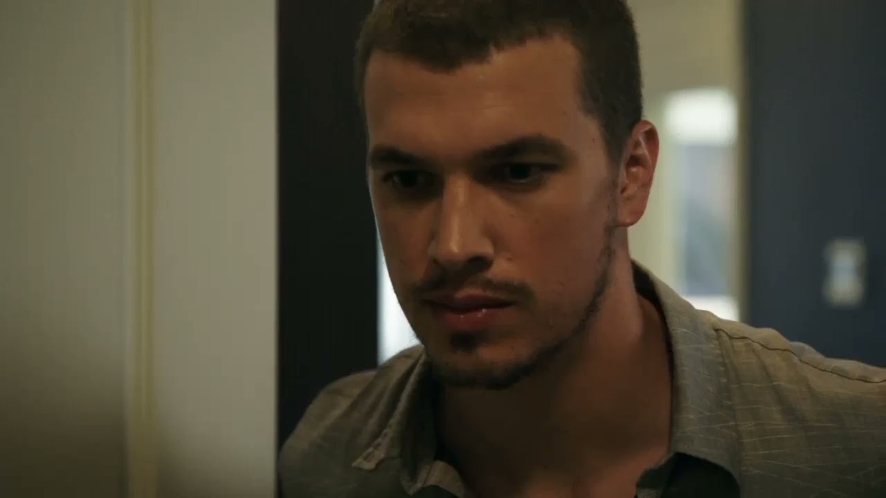 NCIS New Orleans: Percy and Tammy get into shootout with a Person of Interest (S4ep1)