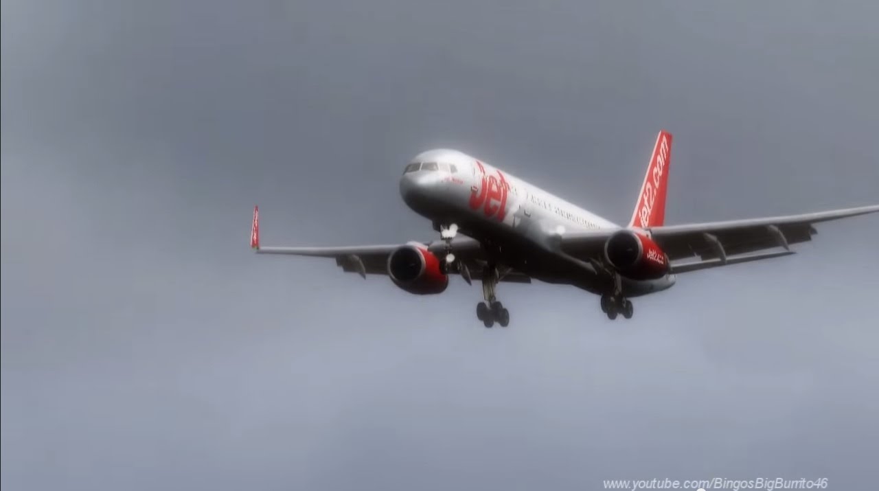 [FSX] Jet2.com 757 Bounced Landing at Leeds Bradford - YouTube