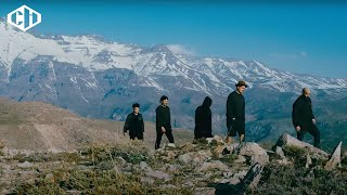 Como Asesinar a Felipes – "Espiral" (Official Music Video) screenshot 5