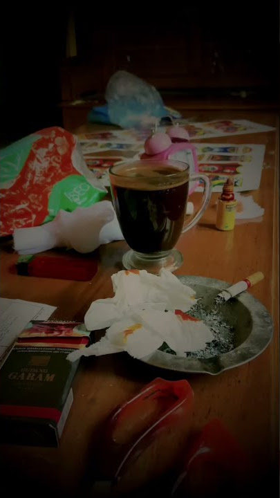 Story WA 30 Detik Cinematic Kopi dan Rokok #short