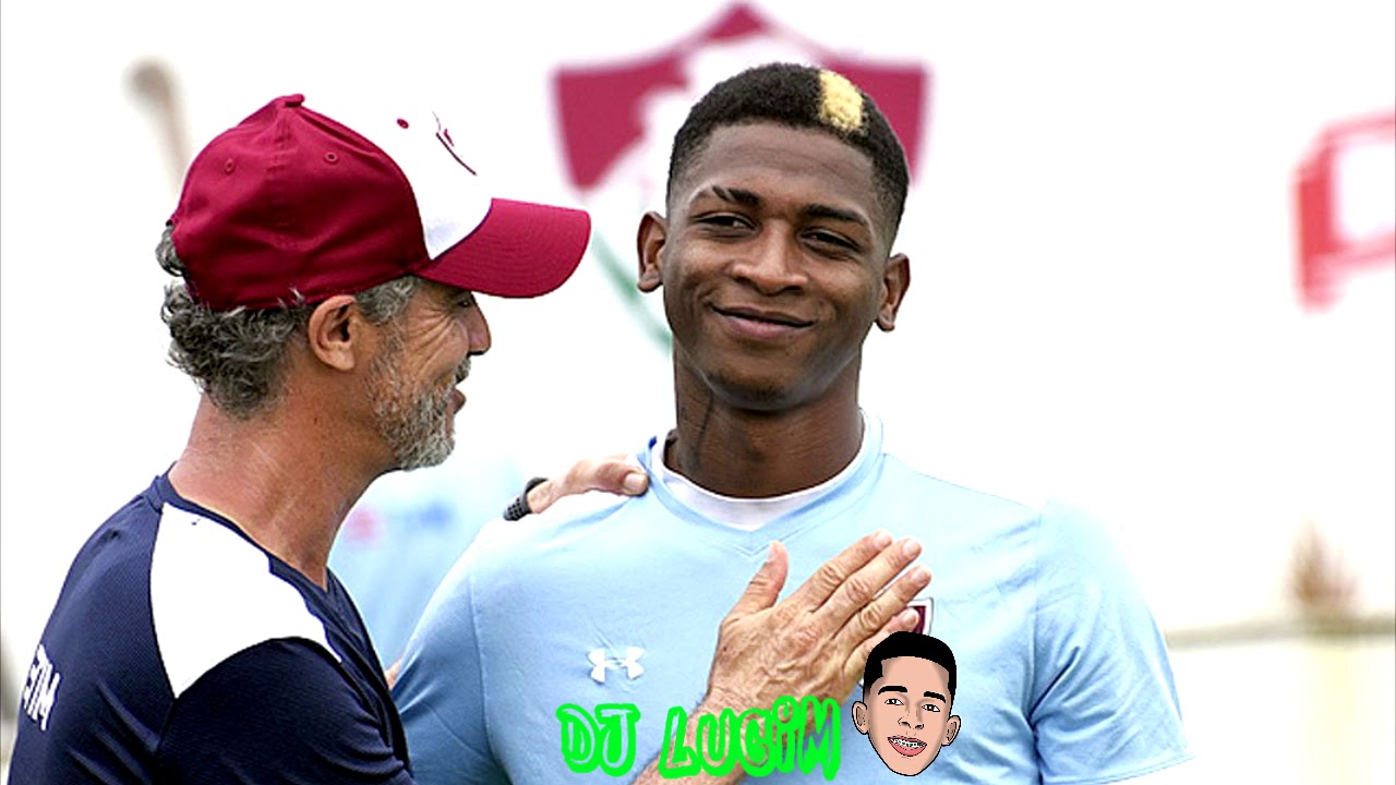 MC LD - YONY GONZALES ( DJ LUGIM ) PARODIA EU ERA FEIO E NINGUÉM ME QUERIA