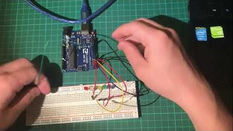 Arduino UNO Урок 3 Лампочка(LED)