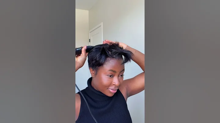 Watch me Refresh My Pixie Cut #naturalhair #pixiecut #hairstyle #pixiehairstyle #hair #4chair