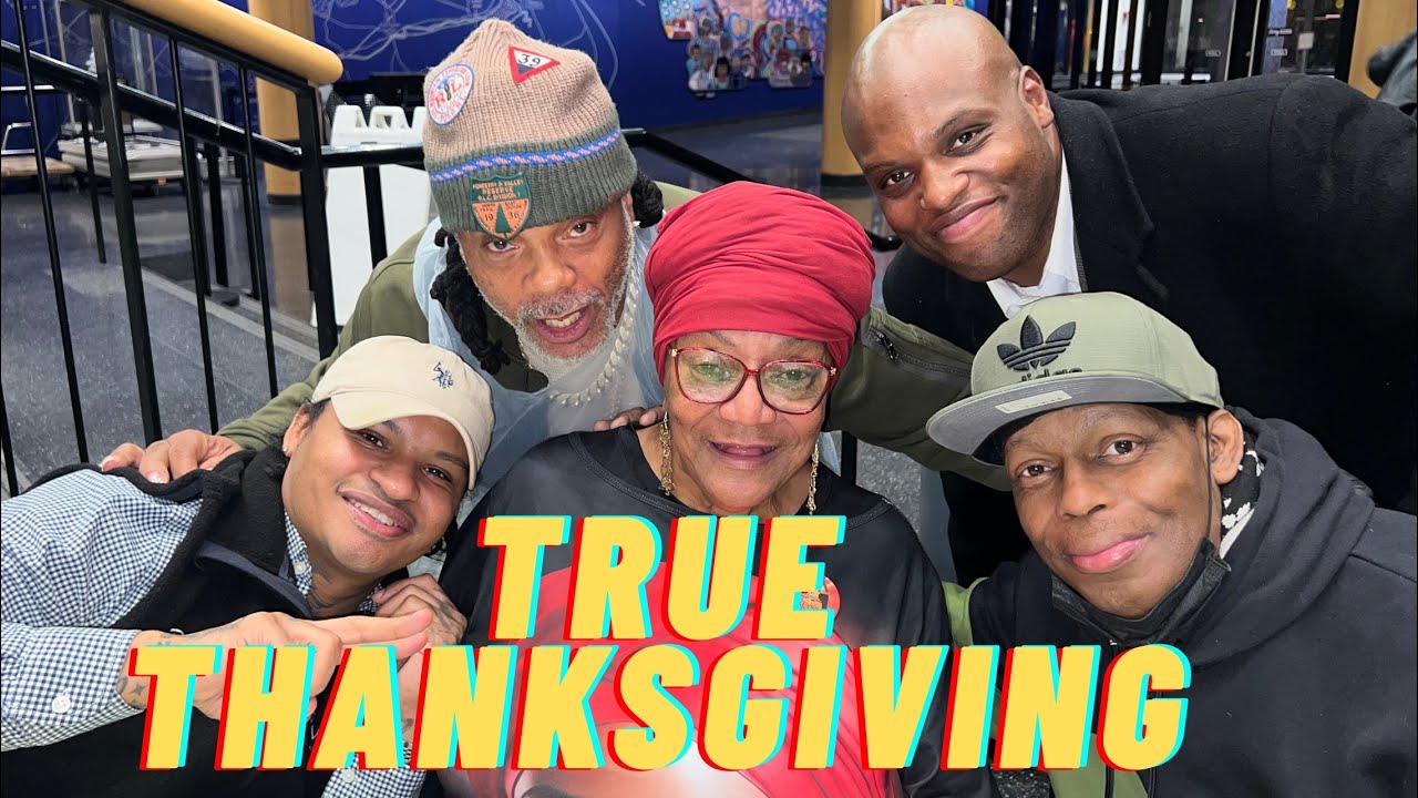 Ужин в честь Дня благодарения, который запал мне в душу… Nubian Square Boston