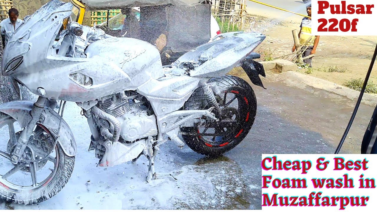 How to do Pulsar 220 Foam Wash Best Bike Wash In Muzaffarpur Bike
