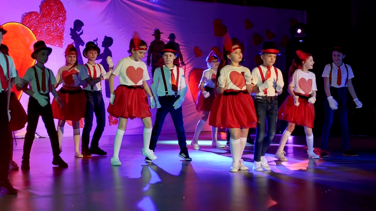 JAK SIĘ MASZ ? Julia Karolak