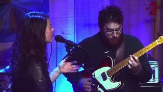 Joanna Teters - "Simpler Times" (Live at Daryl's House) chords