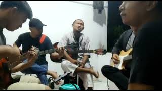 Download Mp3 akustikan "DENGAN NAFASMU" ungu Gudang lagu Download Mp3 akustikan "DENGAN NAFASMU" ungu