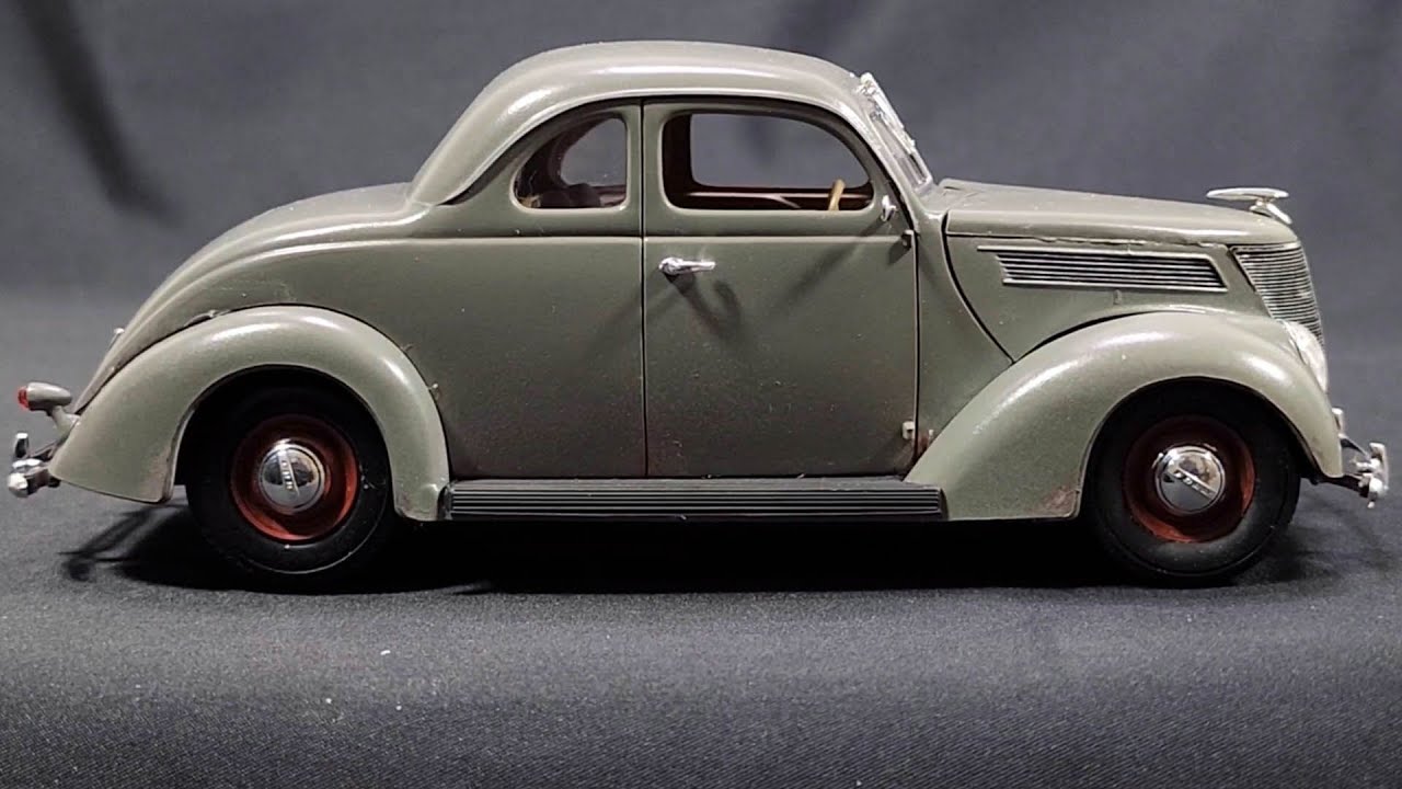 Revell 1:24 1937 Ford Coupe Street Rod Scale Model Car - YouTube