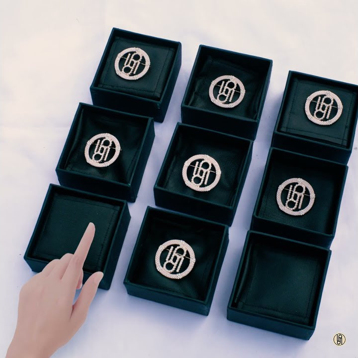 MEREK BROOCH/BROSS/PENITI BRANDED 2021 TERKINI WANITA