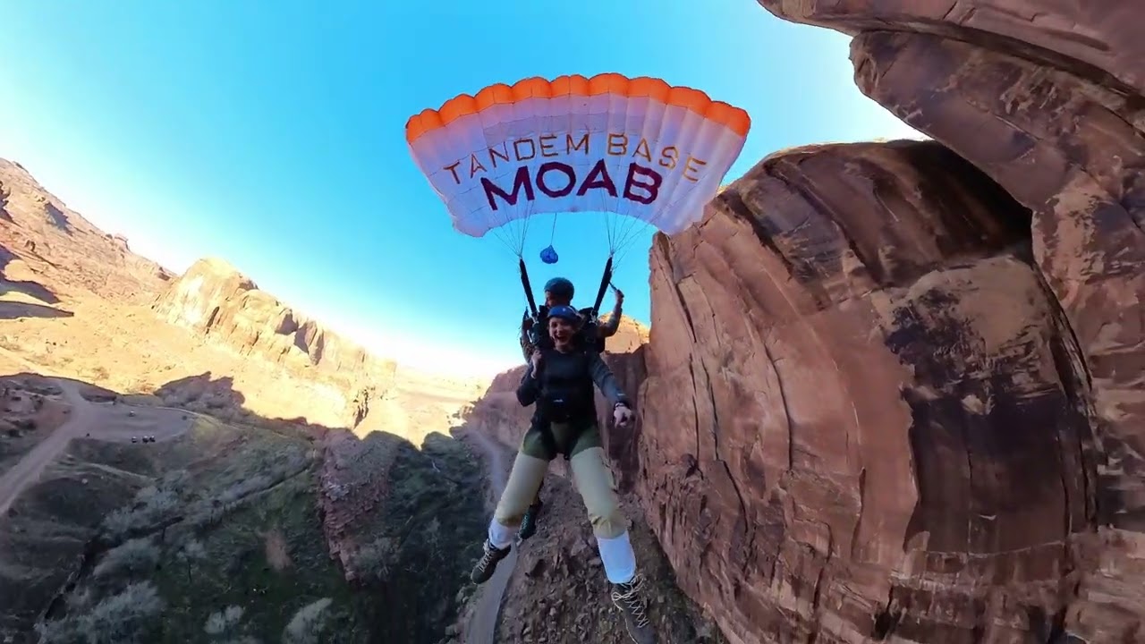Tandem BASE jump from Tombstone in Moab Utah with Tandem BASE Moab