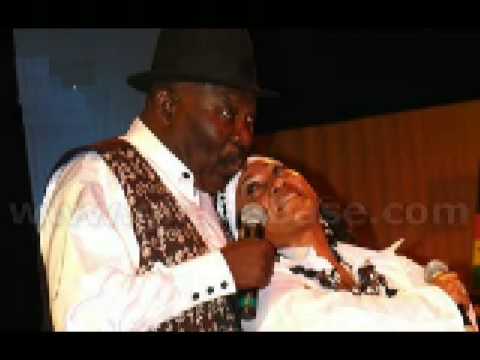 Paapa Yankson ft Paulina Oduro   Tena Me Nkyen