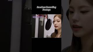 Itzy  Sneakers  Recording Ver