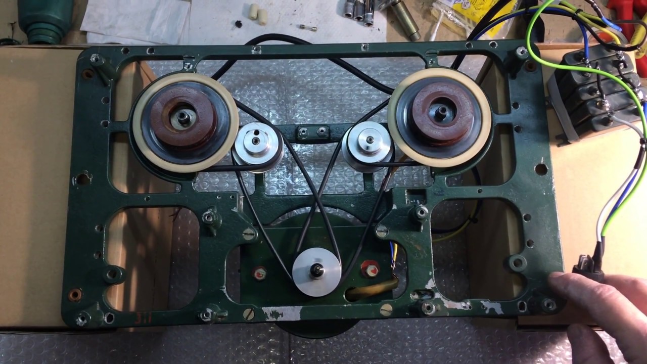 Магнитофон Мелодия МГ-56. Работа промежуточных валов лентопротяжного ...