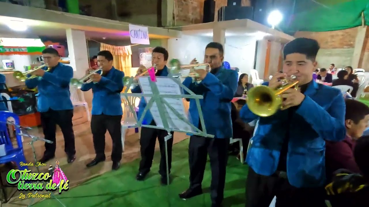 MIX HUAYNOS - BANDA SHOW OTUZCO TIERRA DE FE (La Patronal)