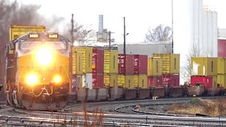 BNSF Train Slow-Roll! Amtrak 48 LSL! Big Fast CSX Train w a DPU Alright! L0w-Ride View! Train w DPU
