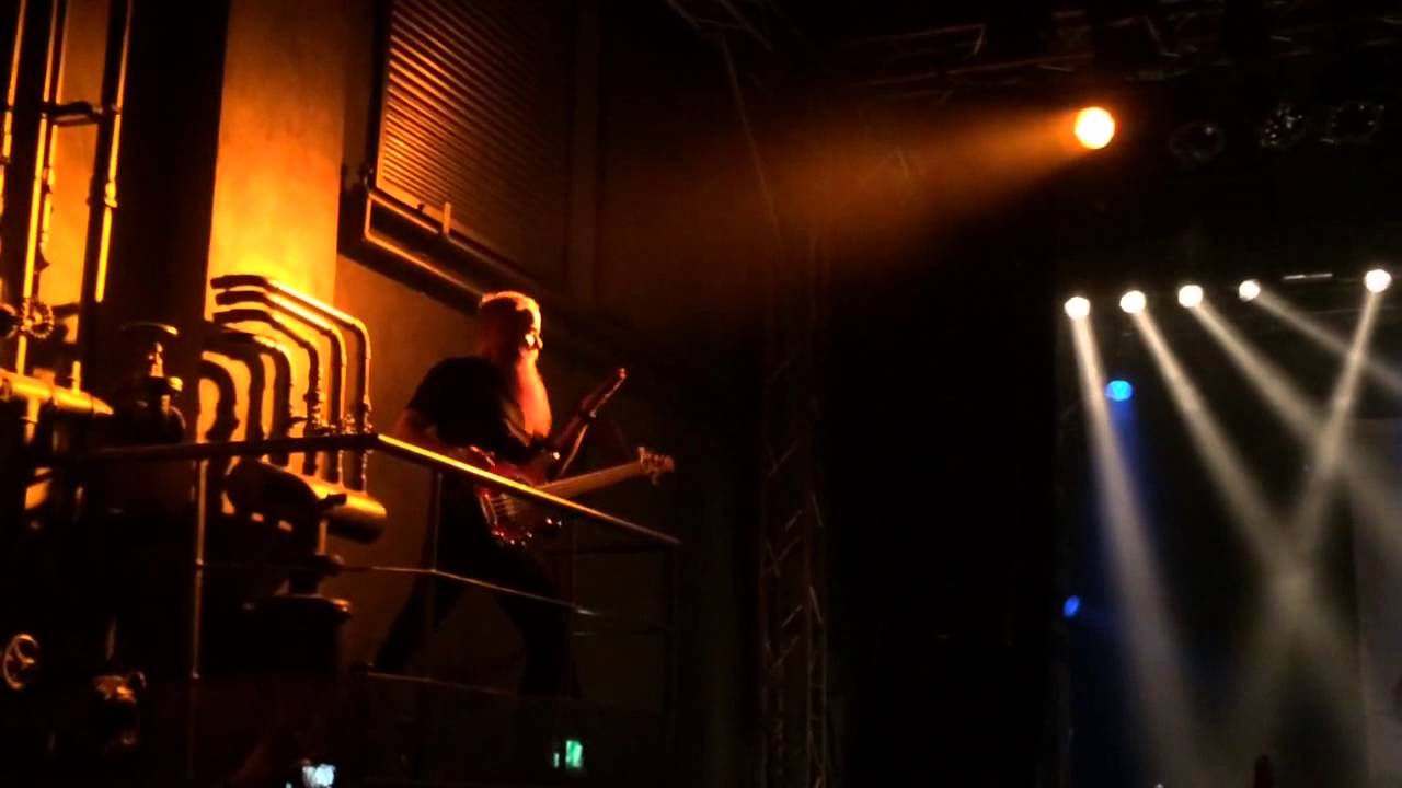 Atreyu Lip gloss and black live Zeche Carl, Essen 22.08.2015 YouTube