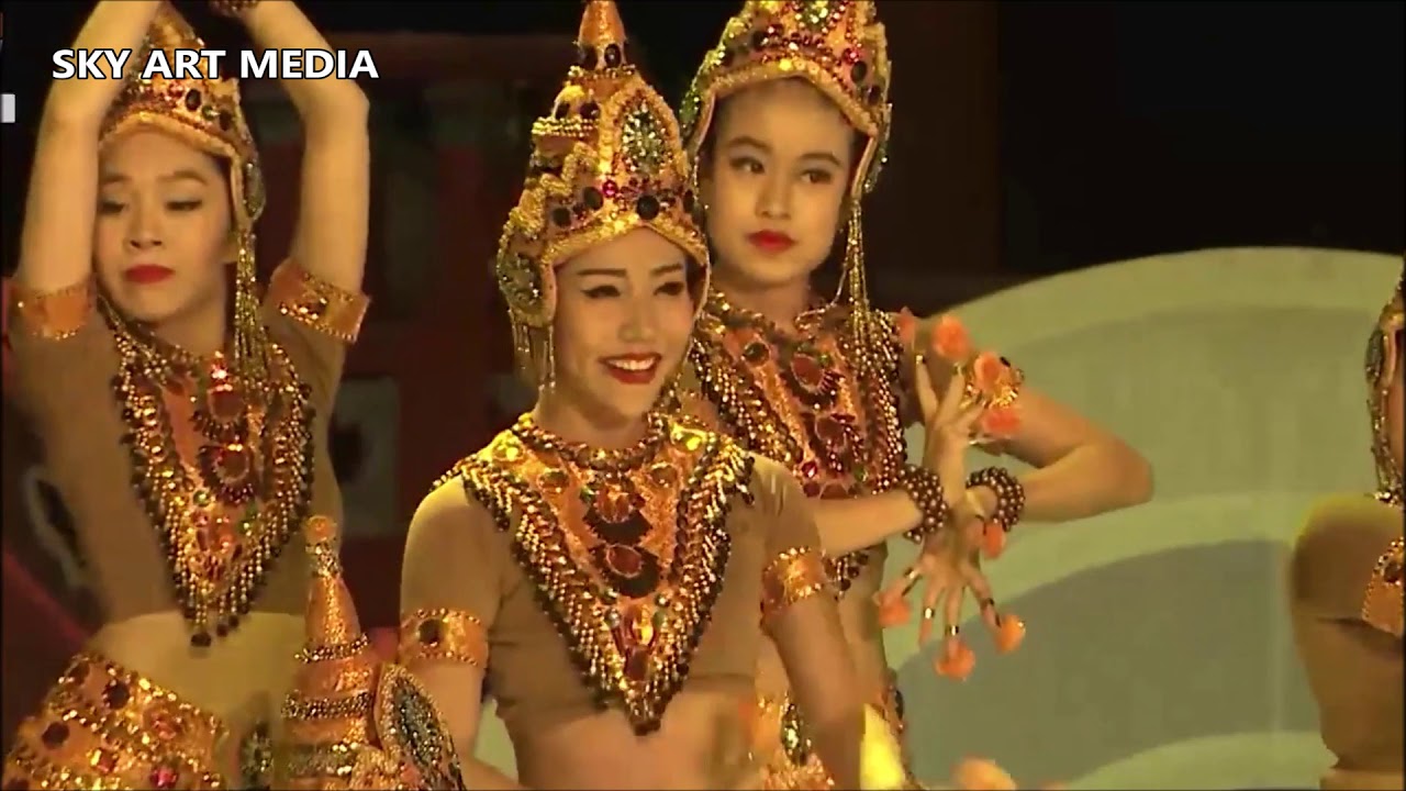 MÚA CHĂM APSARA 'MÙA XUÂN TRÊN THÁP' | BIÊN ĐẠO NSND.VƯƠNG LINH - ĐẶNG ...