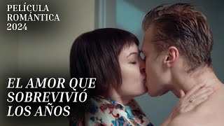 UN BESTSELLER DE AMOR  MAESTRA SE ENAMORA DE ESTUDIANTE | Película romántica en Español Latino