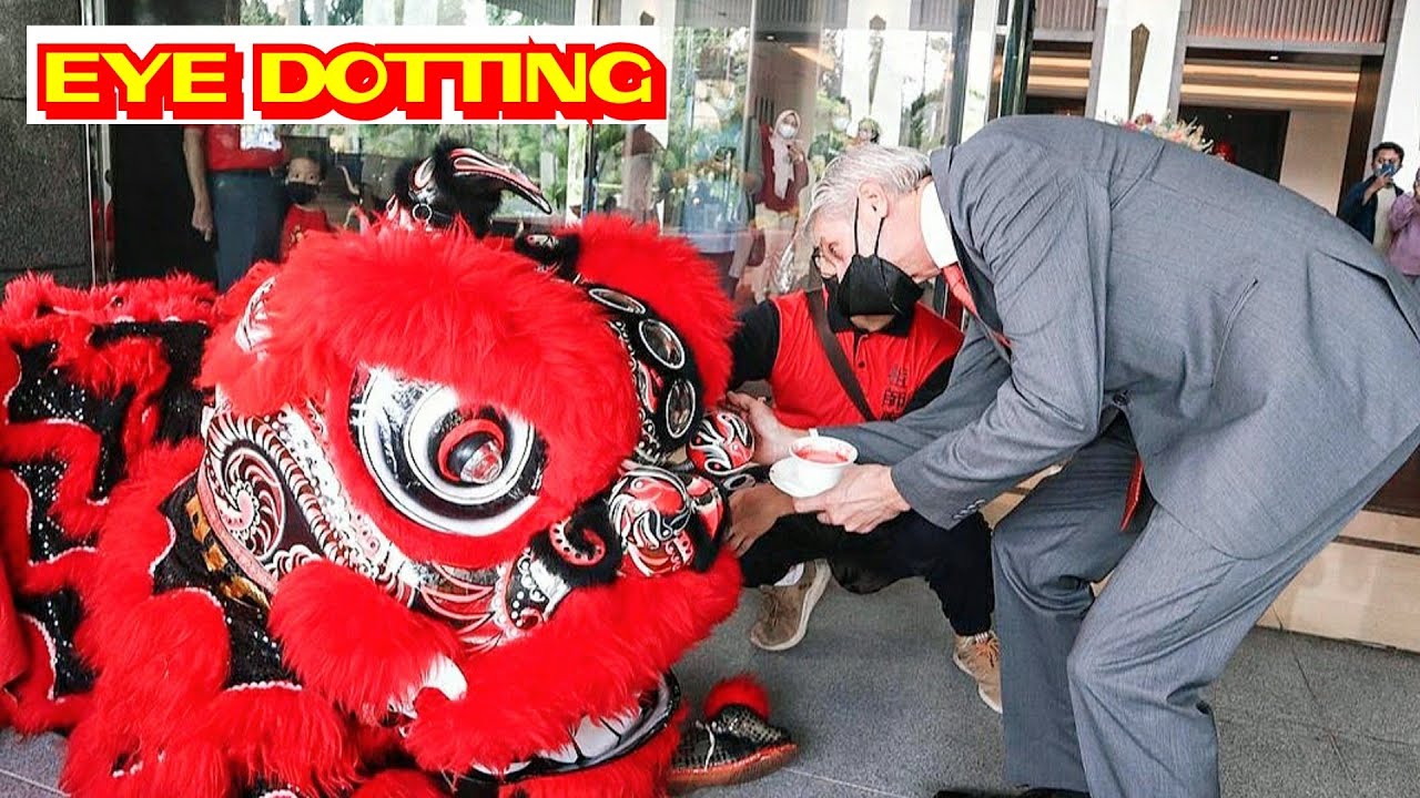 Eye Doting Ritual EYE DOTTING RITUAL CEREMONY BY GENERAL MANAGER FAIRMONT HOTEL JAKARTA ...