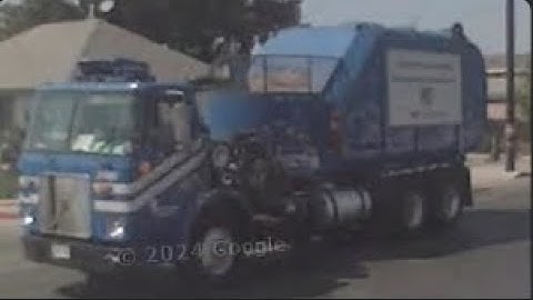 Garbage Trucks on Google Maps 21