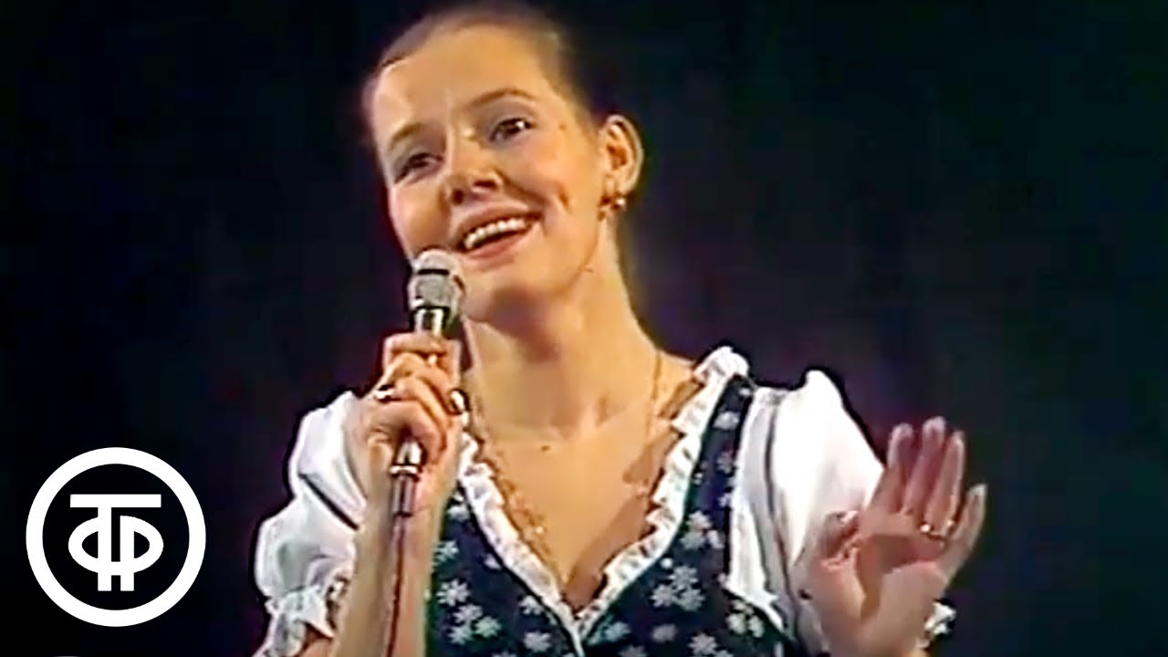 Орыстарды қалың жұрт есігіне салып алады