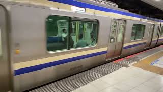 総武快速線 千葉行き E235系1000番台 F-12編成 東京駅発車