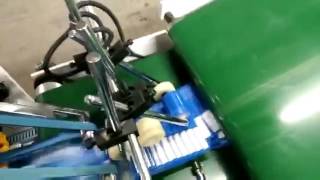 DSK-650 CB auto high-speed bottom lock gluing folding machine screenshot 4