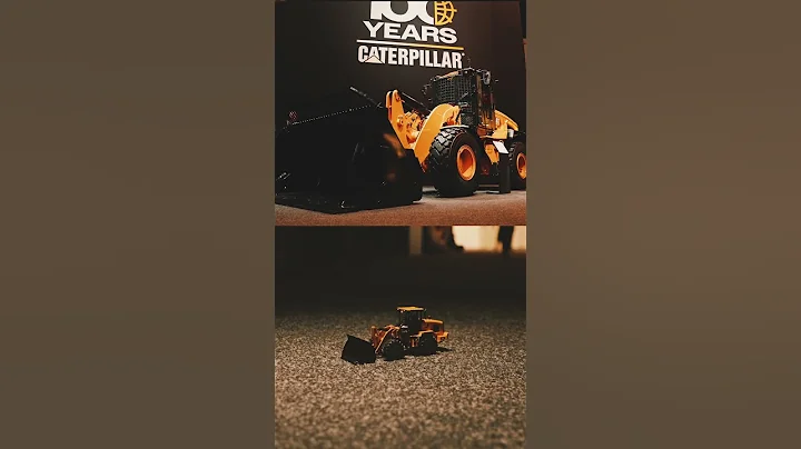 Diecast Masters Wheel Loaders - Scale models of famous Caterpillar machines on Bauma 2025