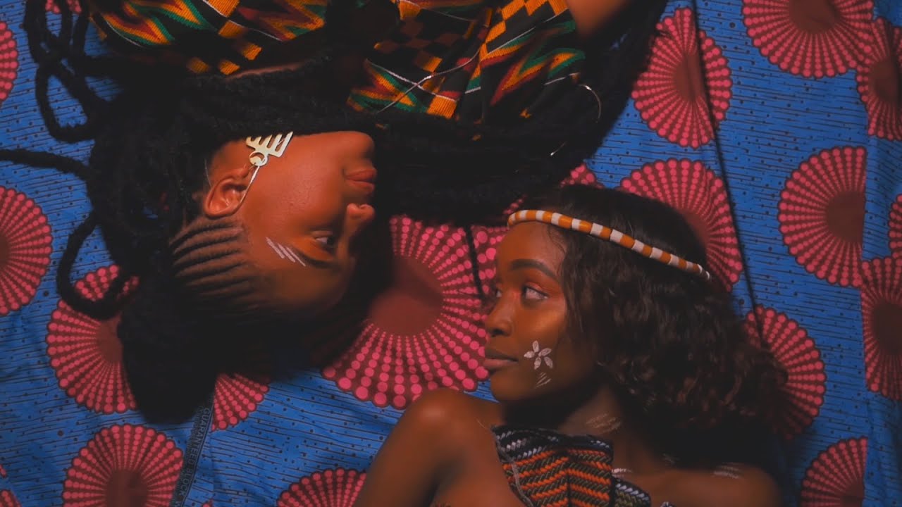 在 YouTube 上观看 Thato Jessica, Mpho Sebina - Masa (Official Lyric Video) 在 YouTube 上观看 Thato Jessica, Mpho Sebina - Masa (Official Lyric Video)