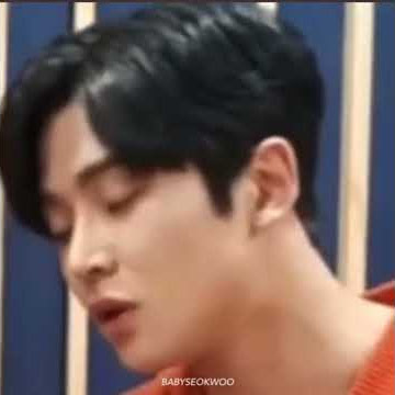 i miss RoChan so much😭 chani's expression so.. 😄