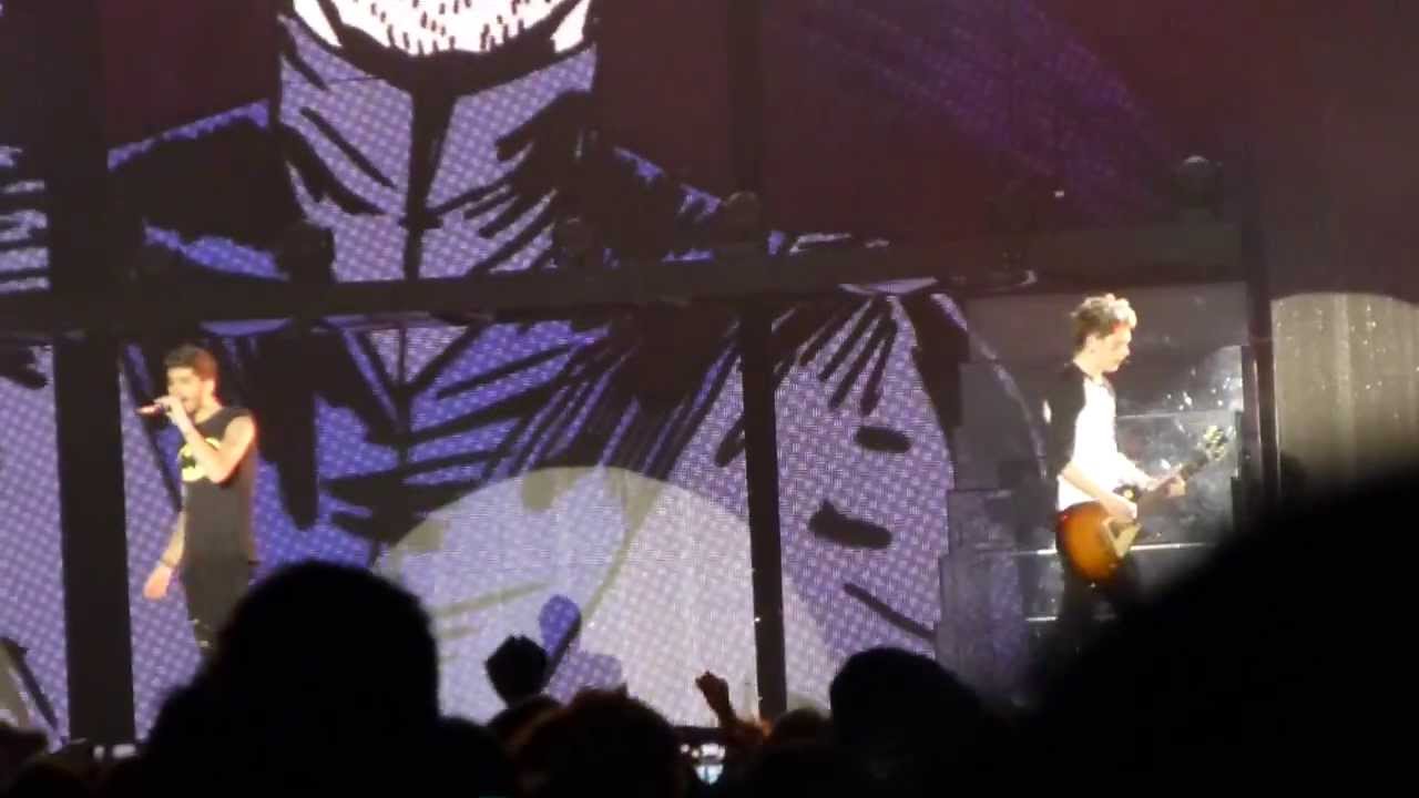 One Direction - Teenage Dirtbag Take Me Home Tour in Japan 2013.11.03