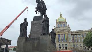 видео: Вацлавская площадь и центр Праги картинка: Вацлавская площадь и центр Праги